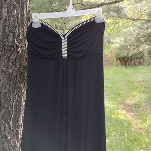Black formal beautiful gown.